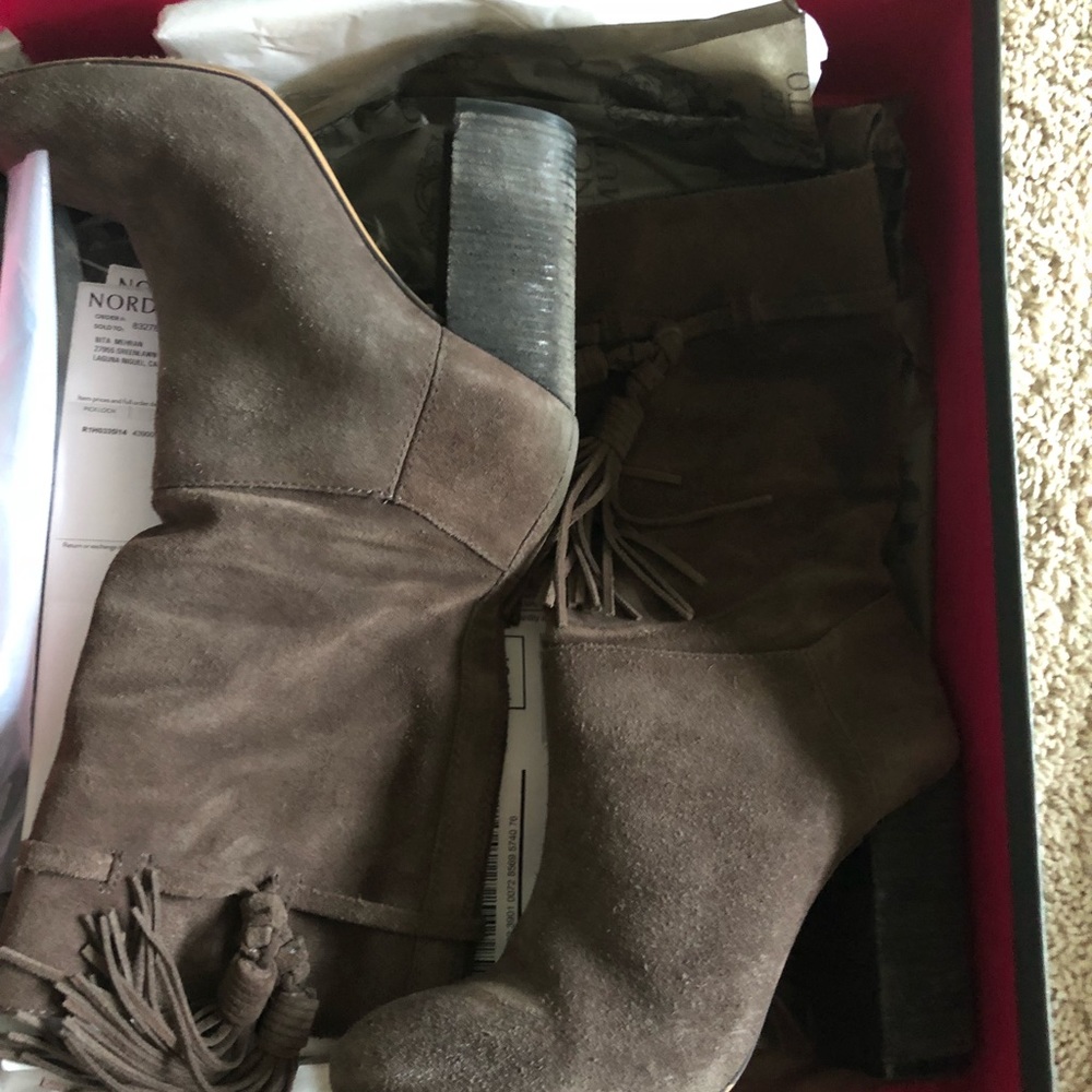 Vince Camuto suede half ankle boots